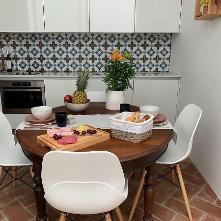 Stylish Townhouse With Gallery In The Heart Of Tavira For Two Exterior photo