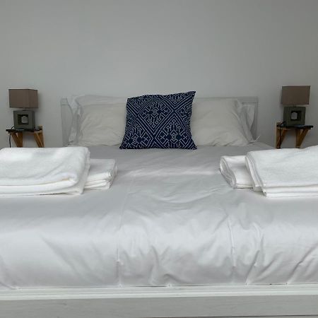 Stylish Townhouse With Gallery In The Heart Of Tavira For Two Exterior photo