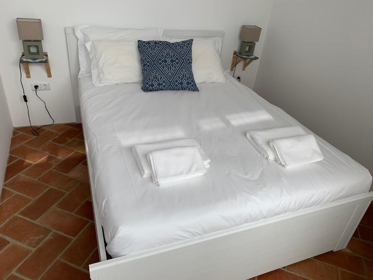 Stylish Townhouse With Gallery In The Heart Of Tavira For Two Exterior photo